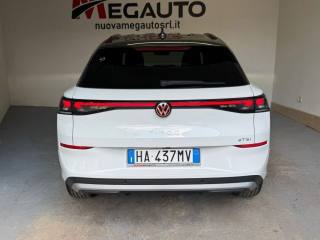 VOLKSWAGEN T-Roc usata, con Cerchi in lega