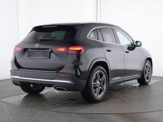 MERCEDES-BENZ GLA 180 usata, con Airbag laterali