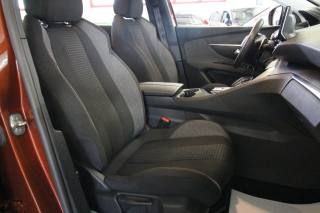 PEUGEOT 5008 usata, con USB