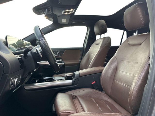 MERCEDES-BENZ GLA 200 usata, con Controllo automatico clima
