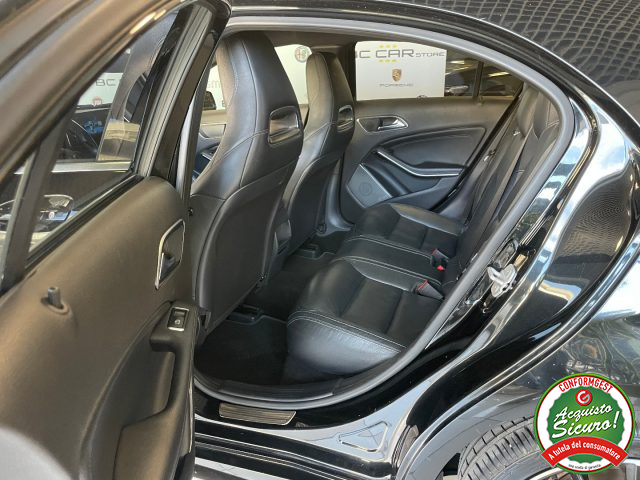 MERCEDES-BENZ A 200 usata, con Park Distance Control