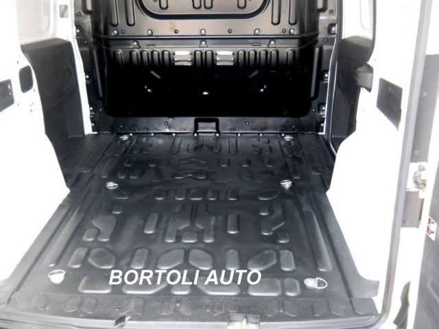 FIAT Doblo usata, con Immobilizzatore elettronico