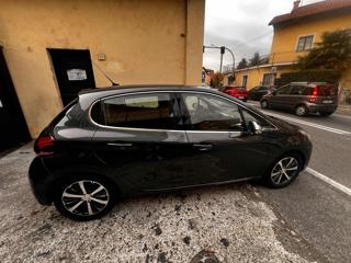 PEUGEOT 208 usata, con Airbag Passeggero