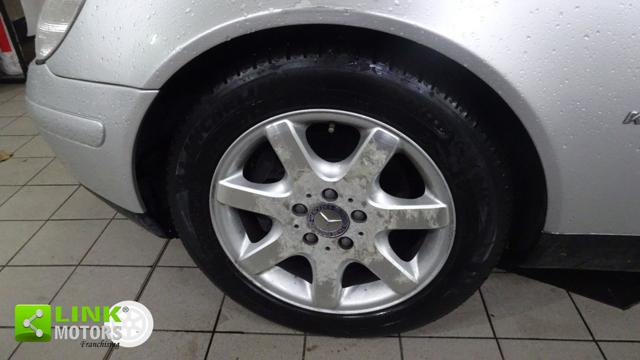 MERCEDES-BENZ SLK 200 usata, con Climatizzatore