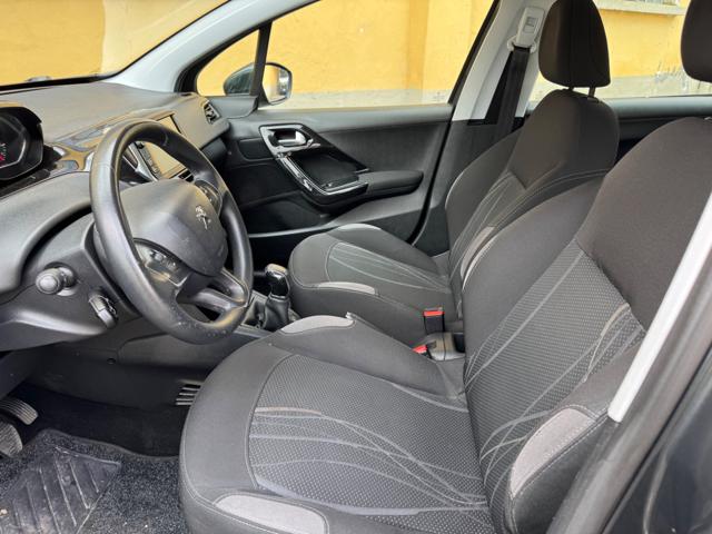 PEUGEOT 208 usata, con Controllo automatico clima