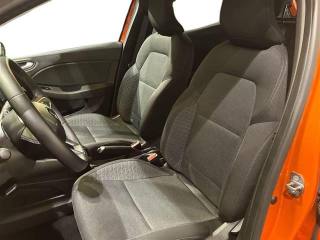 RENAULT Clio usata, con Volante in pelle