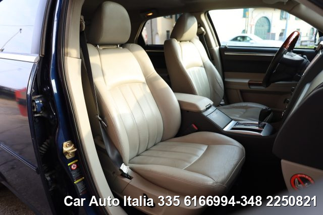 CHRYSLER 300C usata, con Cronologia tagliandi