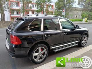 PORSCHE Cayenne usata, con Sedile posteriore sdoppiato
