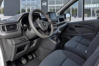 RENAULT Trafic usata, con Autoradio