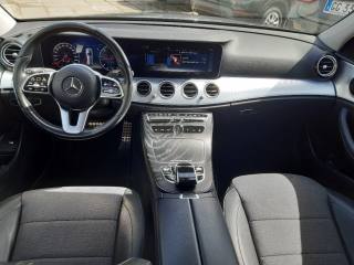 MERCEDES-BENZ E 220 usata, con Alzacristalli elettrici