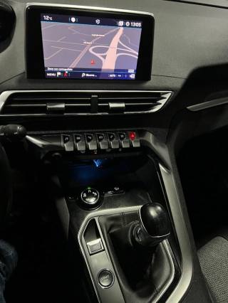 PEUGEOT 3008 usata, con Cerchi in lega