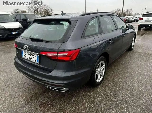 AUDI A4 usata, con Alzacristalli elettrici