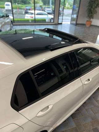 VOLKSWAGEN Golf usata, con Regolazione elettrica sedili
