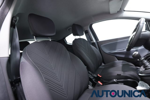 LANCIA Ypsilon usata 38
