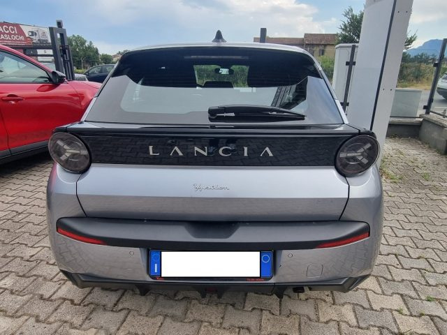 LANCIA Ypsilon usata, con Autoradio