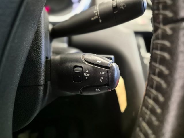 PEUGEOT 5008 usata, con Vetri oscurati
