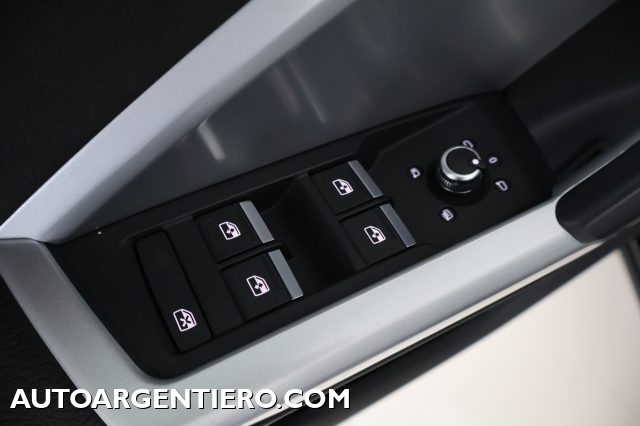 AUDI Q3 usata, con Autoradio