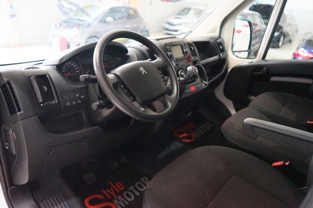 PEUGEOT Boxer usata, con ESP