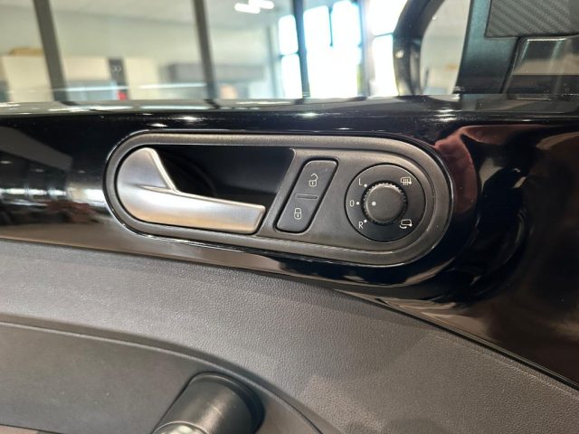 VOLKSWAGEN Maggiolino usata, con Specchietti laterali elettrici