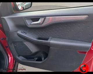 FORD Kuga usata, con Fari LED