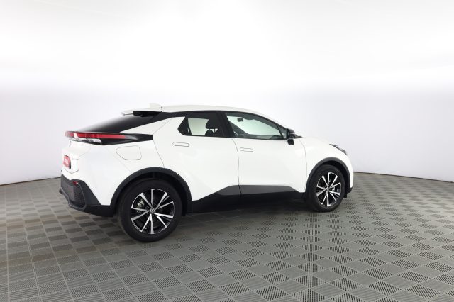 TOYOTA C-HR usata 2