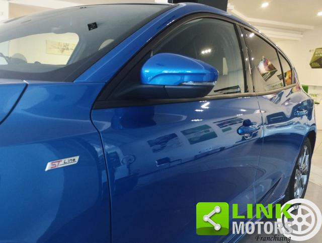 FORD Focus usata, con Boardcomputer