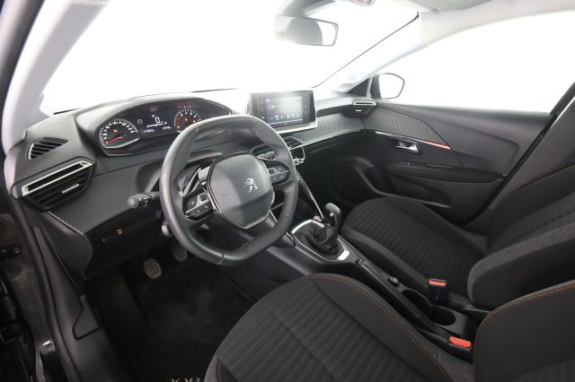 PEUGEOT 208 usata 1