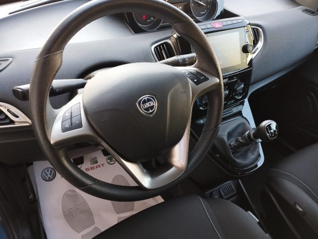 LANCIA Ypsilon usata 17
