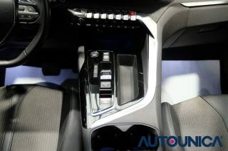 PEUGEOT 3008 usata, con Luci diurne