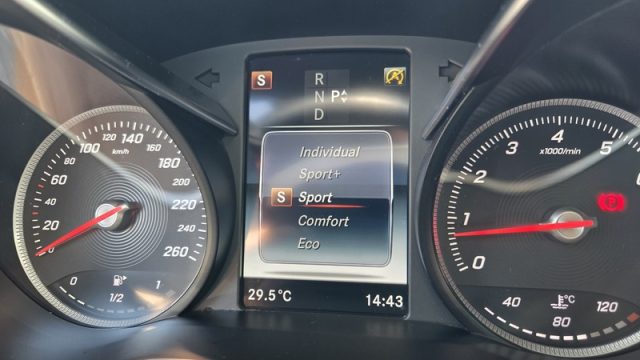 MERCEDES-BENZ GLC 250 usata, con Sensori di parcheggio anteriori