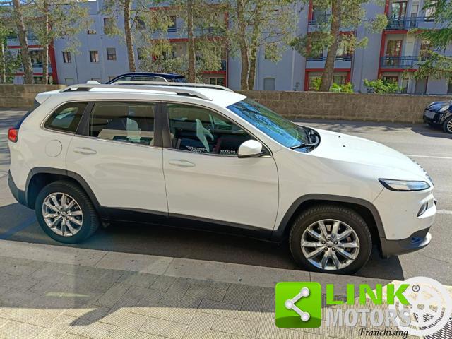 JEEP Cherokee usata 56