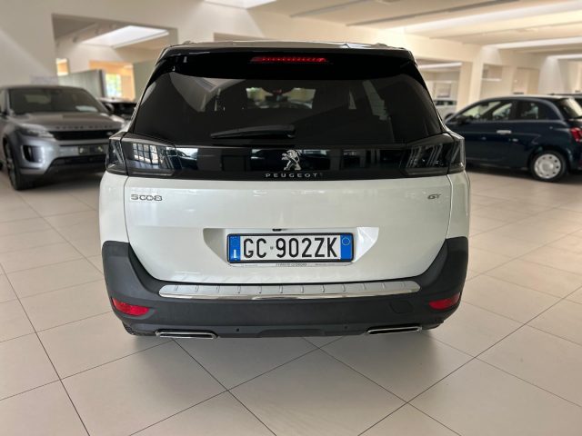 PEUGEOT 5008 usata, con Autoradio digitale