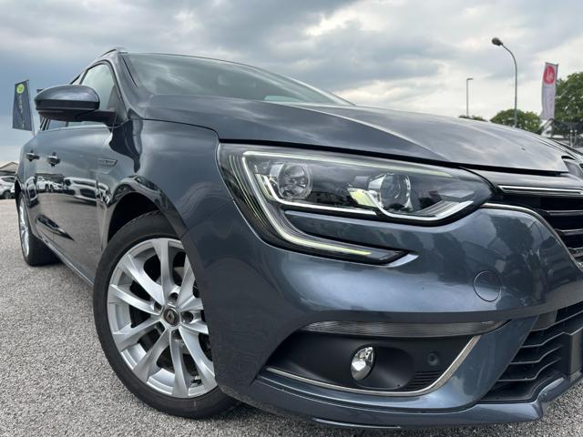 RENAULT Megane usata, con Alzacristalli elettrici