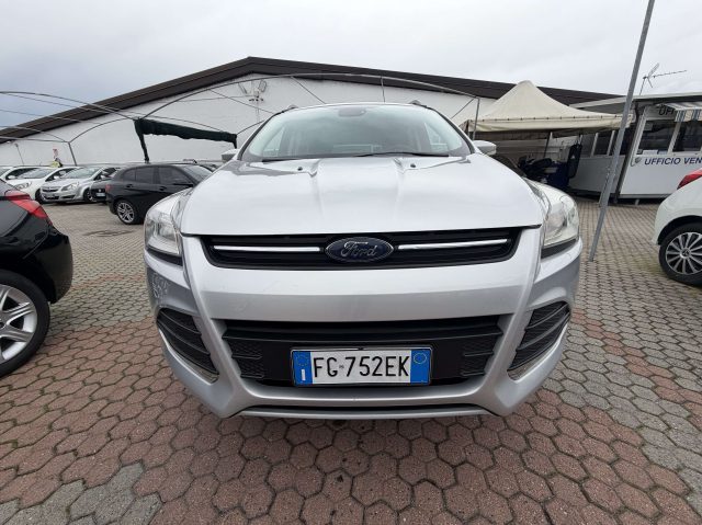 FORD Kuga usata, con Autoradio