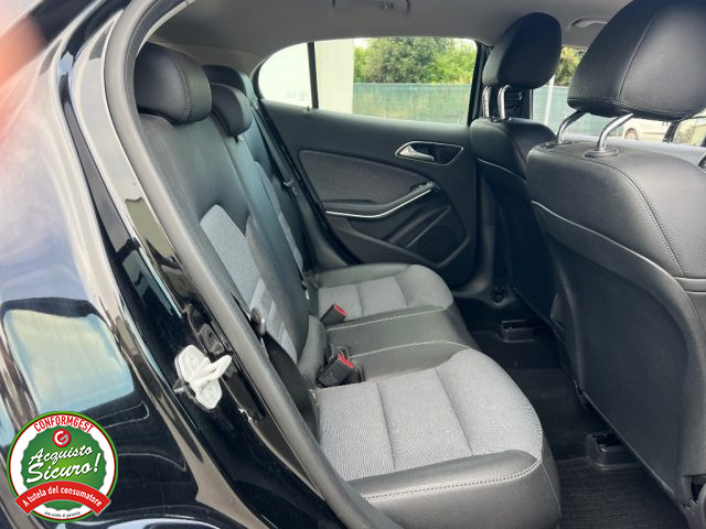 MERCEDES-BENZ GLA 180 usata, con Fendinebbia