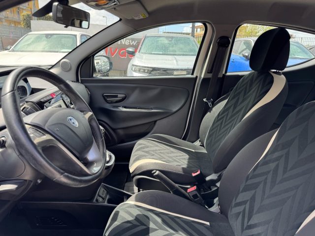 LANCIA Ypsilon usata, con Immobilizzatore elettronico