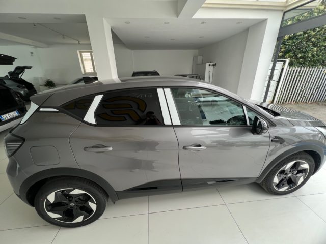 RENAULT Captur usata, con Autoradio