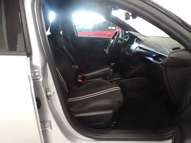 OPEL Corsa usata, con Autoradio digitale