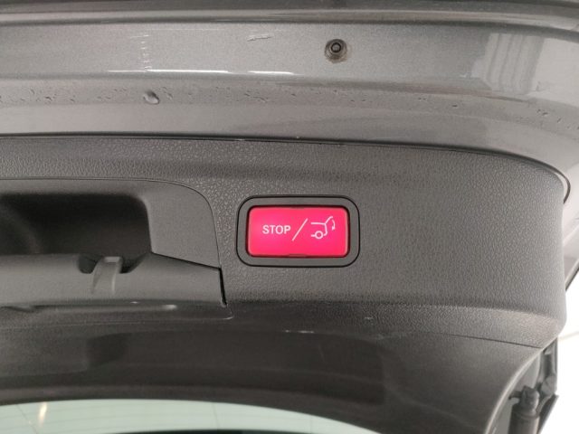 MERCEDES-BENZ GLE 300 usata, con Vetri oscurati