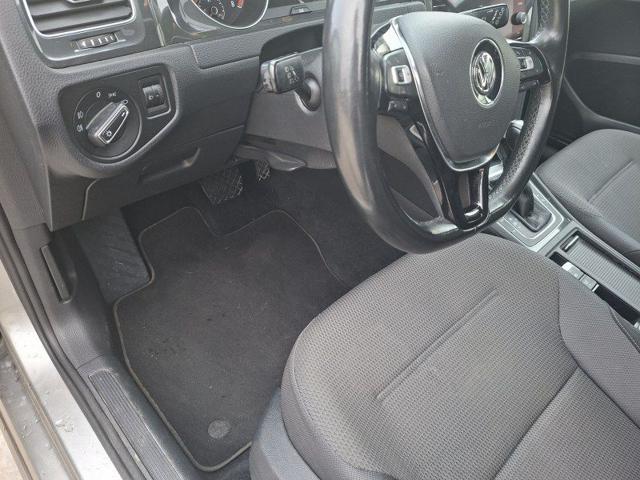 VOLKSWAGEN Golf usata, con Apple CarPlay