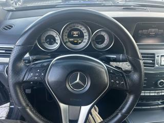 MERCEDES-BENZ E 220 usata, con Boardcomputer