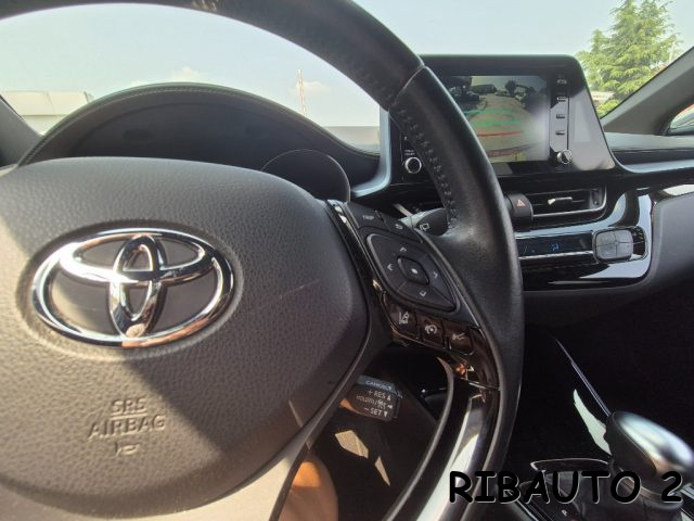 TOYOTA C-HR usata, con Regolazione elettrica sedili