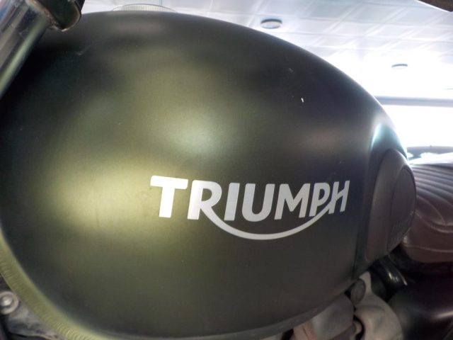 TRIUMPH Street Scrambler 900 usata 5