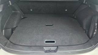 NISSAN Qashqai usata, con USB