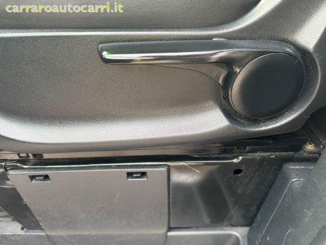 MERCEDES-BENZ Vito usata, con Cronologia tagliandi