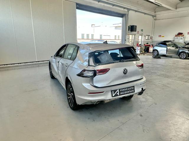 VOLKSWAGEN Golf usata, con Alzacristalli elettrici