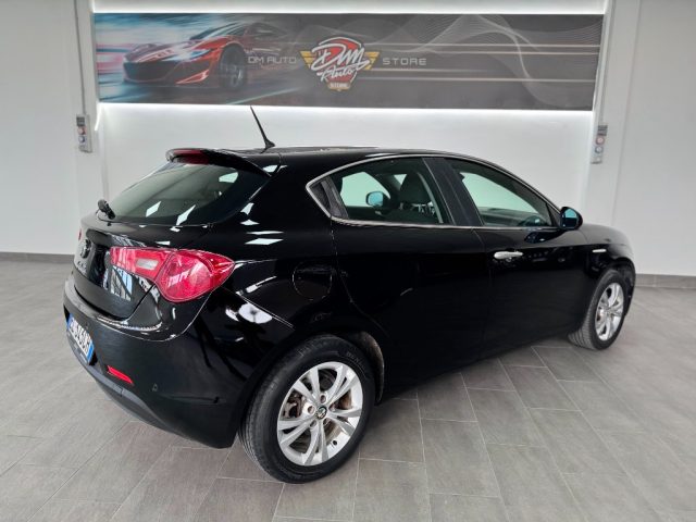 ALFA ROMEO Giulietta usata, con Autoradio