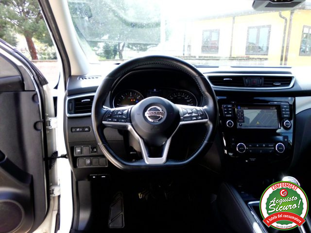 NISSAN Qashqai usata, con Fari Xenon