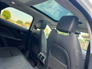 JAGUAR F-Pace usata, con Boardcomputer