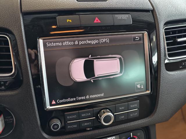 VOLKSWAGEN Touareg usata, con Cruise Control